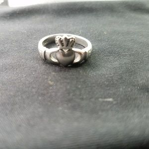 Claddagh Irish ring